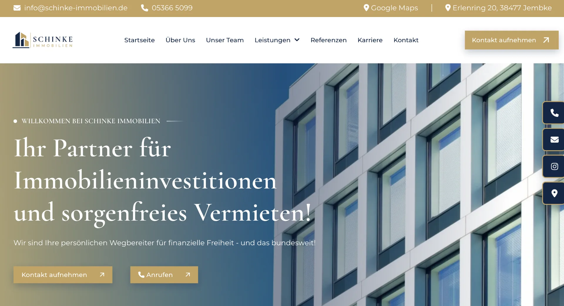 Startseite von Schinke Immobilien: Glasfassade eines Bürogebäudes hinter der Überschrift zum sorgenfreien Vermieten